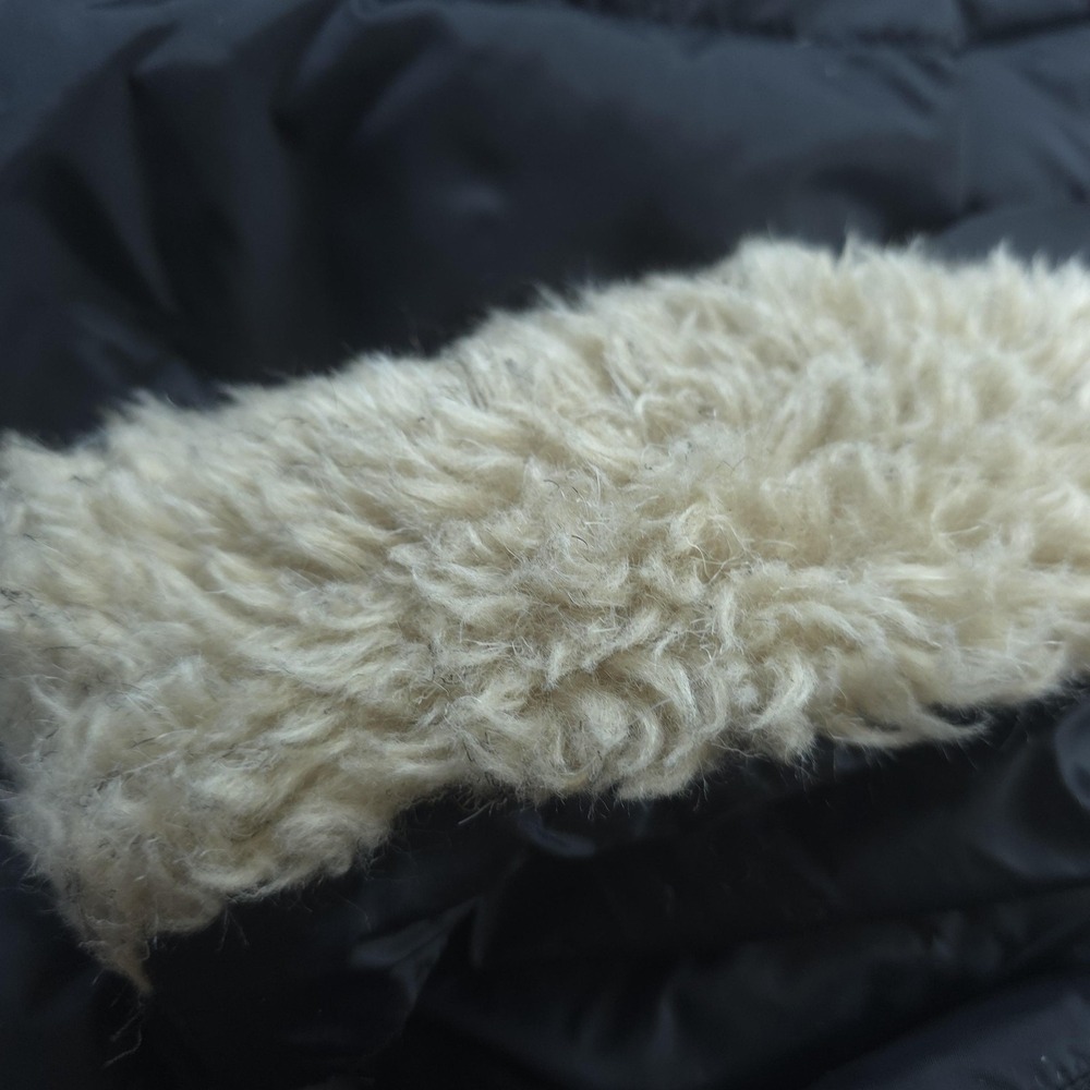 Mountain Hardwear Coat Womens Medium Black Hooded Down Parka Faux Fur Quilted - Picture 11 of 15